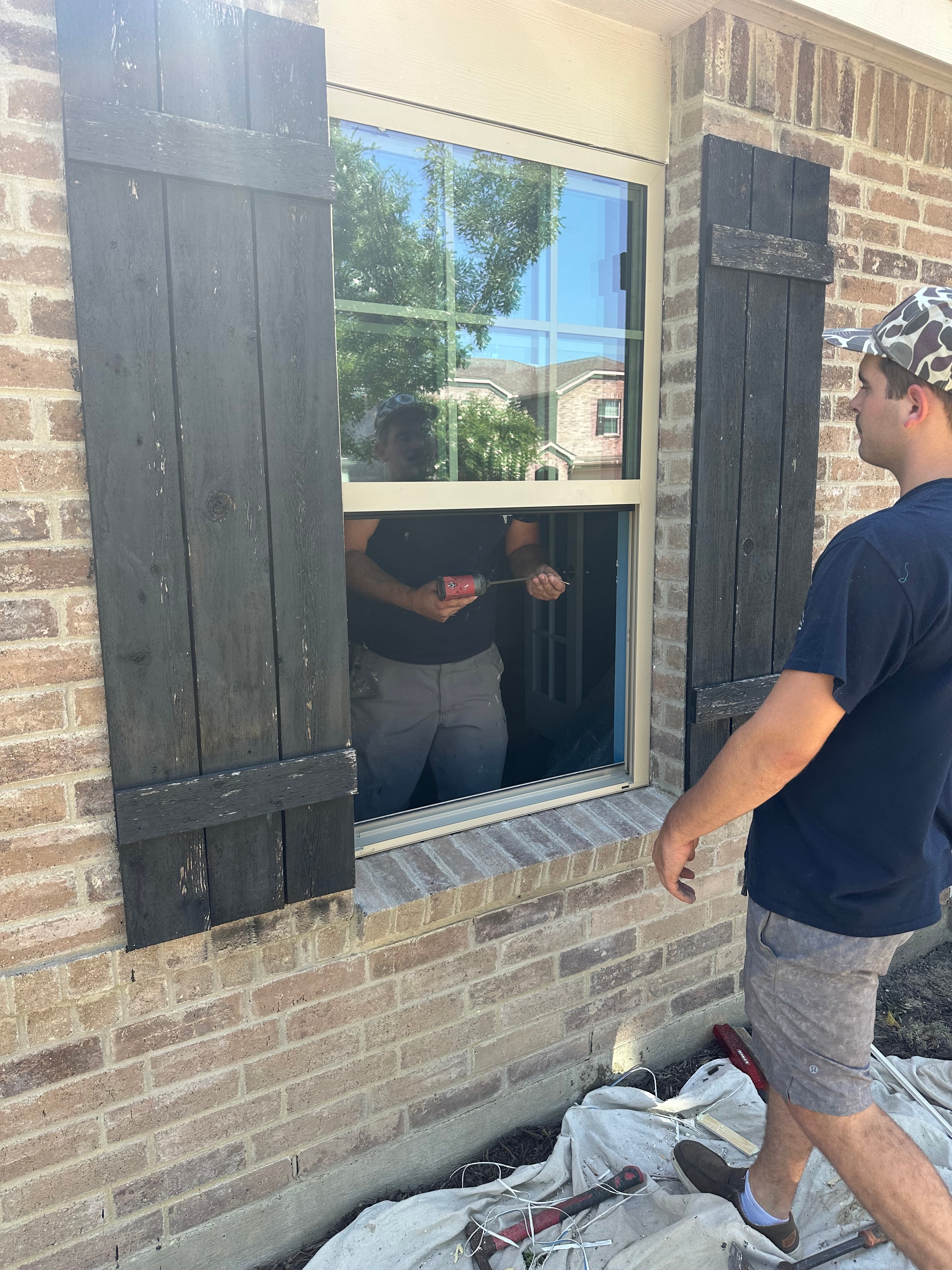 Window screen installation — North Texas